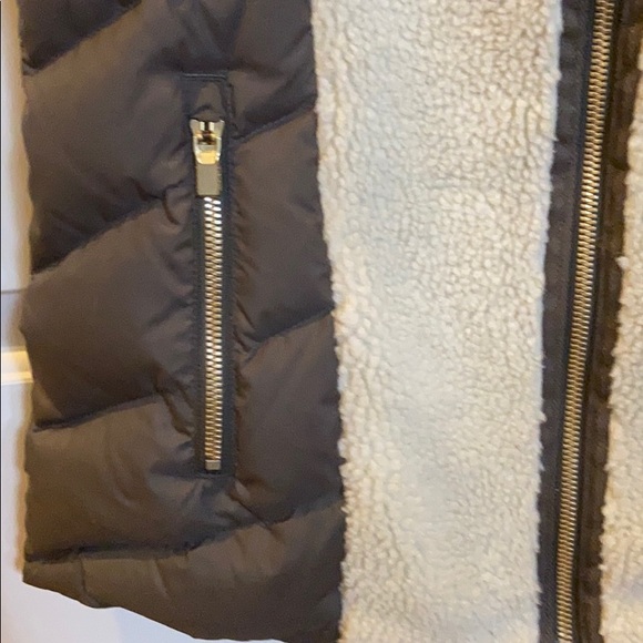 Athleta vest - Picture 3 of 5